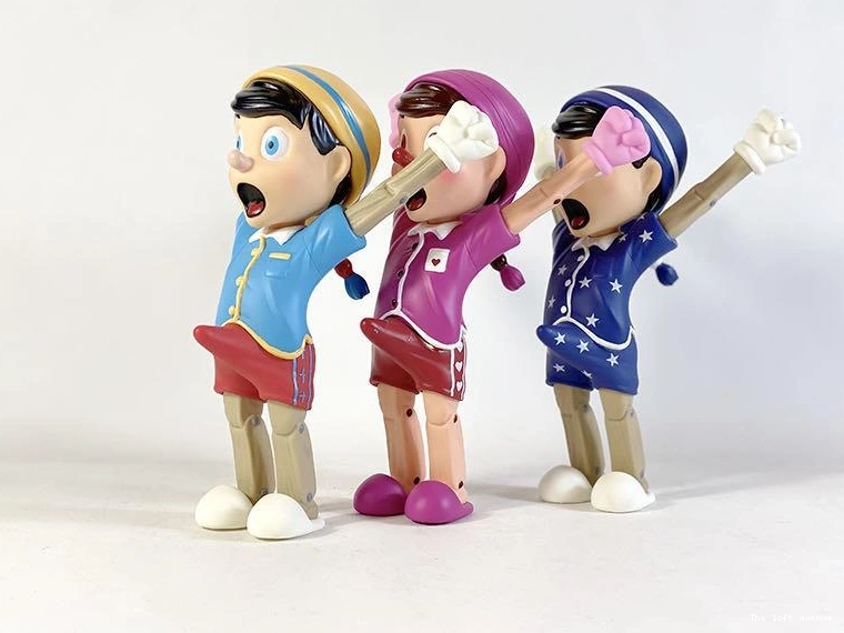 FIGURES PINOCCHIO (A WOOD AWAKENING) 0729